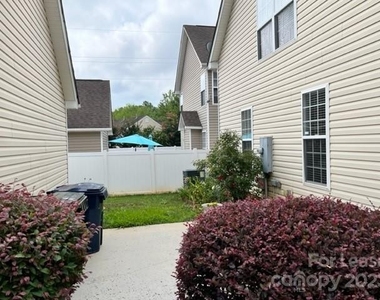 12807 Windy Lea Lane - Photo Thumbnail 19