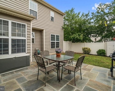 43213 Whisperwood Terrace - Photo Thumbnail 25