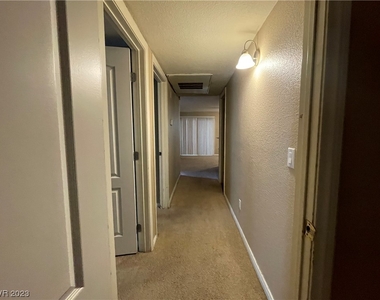 9325 W Desert Inn Road - Photo Thumbnail 11