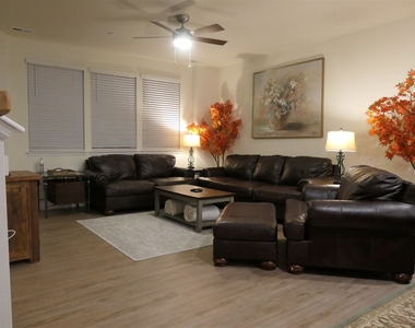 1596 Rose Quartz Heights - Photo Thumbnail 4