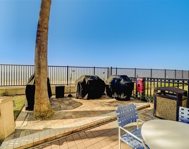 16600 Gulf Boulevard - Photo Thumbnail 55