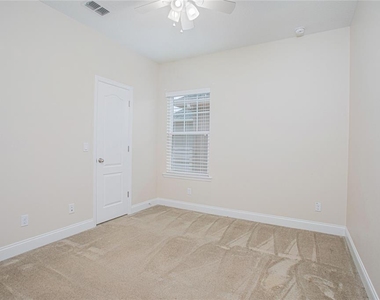 8556 Tavistock Lakes Boulevard - Photo Thumbnail 19