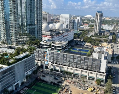 900 Biscayne Blvd - Photo Thumbnail 5