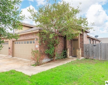 293 Rosalie Drive - Photo Thumbnail 1