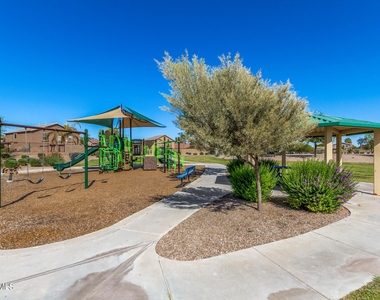 28784 N Desert Hills Drive - Photo Thumbnail 68