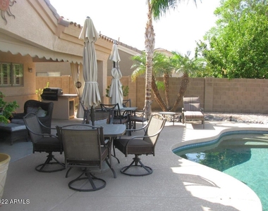 15000 N 88th Avenue - Photo Thumbnail 14