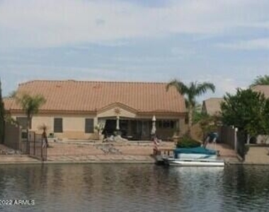 15000 N 88th Avenue - Photo Thumbnail 4