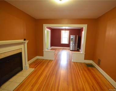 147 Freeman Avenue - Photo Thumbnail 7