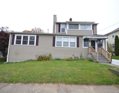 147 Freeman Avenue - Photo Thumbnail 0