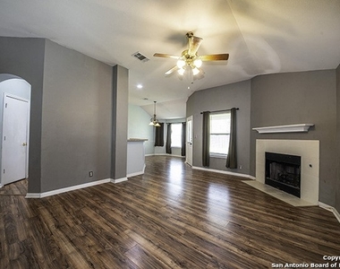 8510 Trumpet Cir - Photo Thumbnail 8