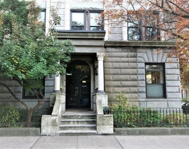 258 Barrow St - Photo Thumbnail 0