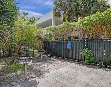 19370 Collins Ave - Photo Thumbnail 54