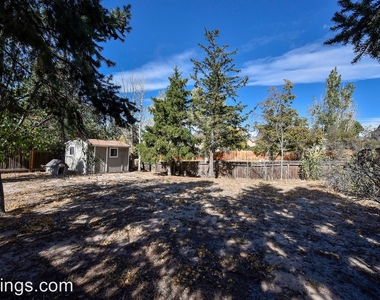 4255 Scotch Pine Dr - Photo Thumbnail 19