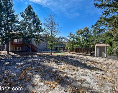 4255 Scotch Pine Dr - Photo Thumbnail 18