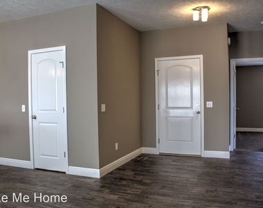 5776 E Gatehouse Dr. - Photo Thumbnail 7