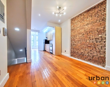 885 St Johns Place - Photo Thumbnail 1