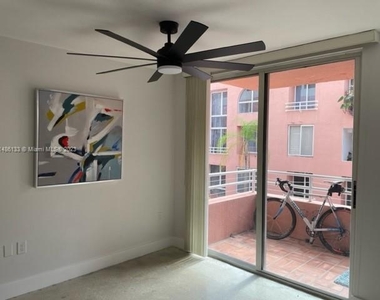 2801 Florida Ave - Photo Thumbnail 1