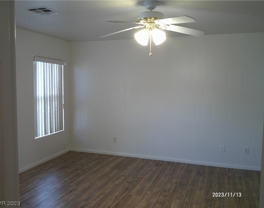 10484 Wellington Manor Avenue - Photo Thumbnail 22