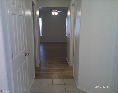 10484 Wellington Manor Avenue - Photo Thumbnail 29