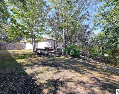 610 Duke Bend - Photo Thumbnail 22