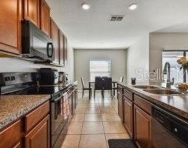 4110 Cat Mint Street - Photo Thumbnail 12