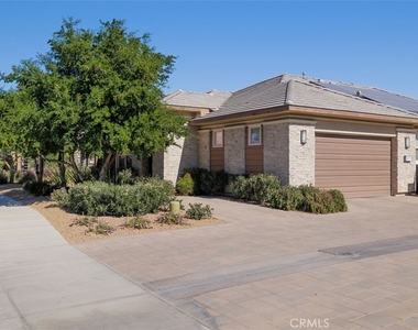 82712 Woodcreek Court - Photo Thumbnail 2