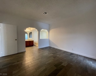 2673 Red Rock Street - Photo Thumbnail 10