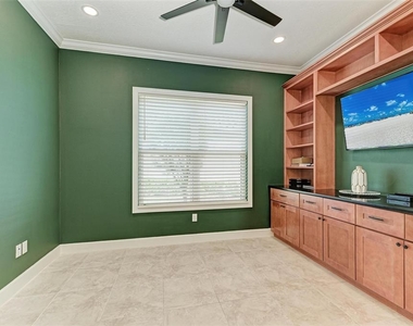 9773 Highland Park Place - Photo Thumbnail 20