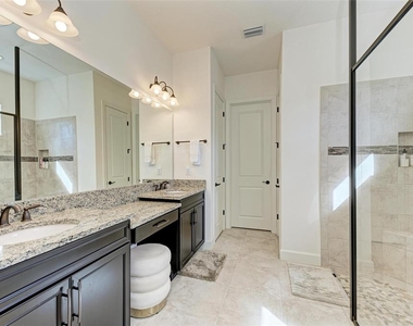 9773 Highland Park Place - Photo Thumbnail 18