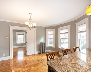 181 Metropolitan Ave - Photo Thumbnail 5