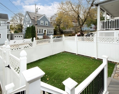181 Metropolitan Ave - Photo Thumbnail 25