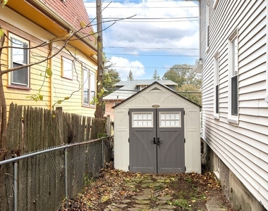 181 Metropolitan Ave - Photo Thumbnail 30