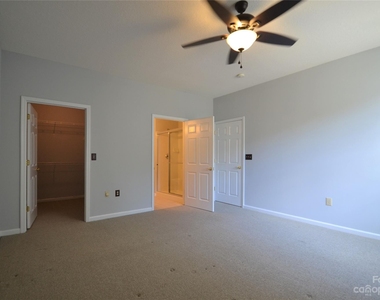 8035 Sultana Circle - Photo Thumbnail 17