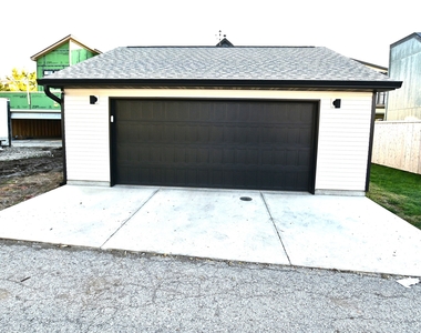 2810 Macpherson Avenue - Photo Thumbnail 30