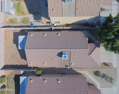 10864 E Clovis Avenue - Photo Thumbnail 33