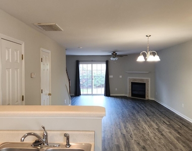 2615 Vega Court - Photo Thumbnail 17