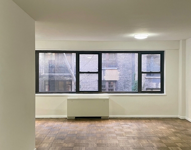 East 56th Street - Photo Thumbnail 1
