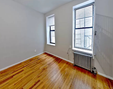 218 East 6th Street - Photo Thumbnail 3