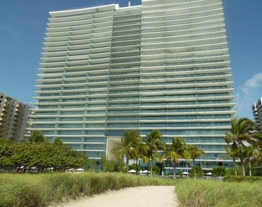 10203 Collins Ave - Photo Thumbnail 2