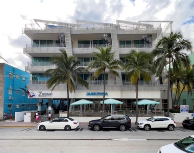 1437 Collins Ave - Photo Thumbnail 55