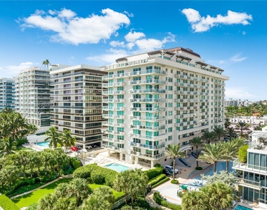 9499 Collins Ave - Photo Thumbnail 30