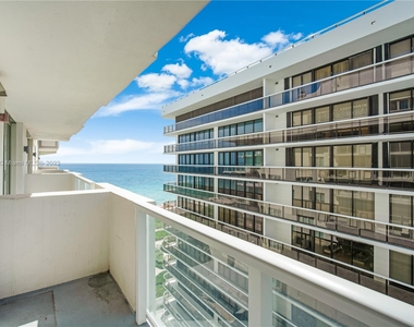 9499 Collins Ave - Photo Thumbnail 16