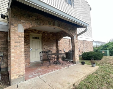 942 Guelbreth Lane - Photo Thumbnail 11