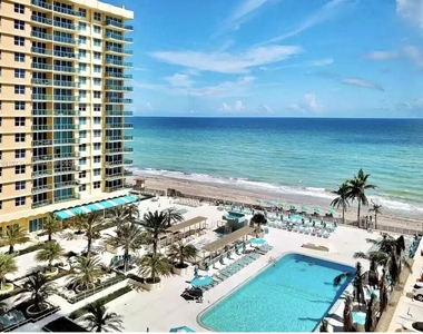 2501 S Ocean Drive - Photo Thumbnail 24