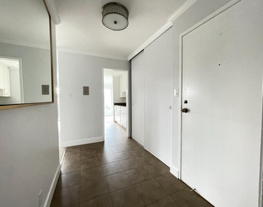 800 N Delaware St 314 - Photo Thumbnail 9