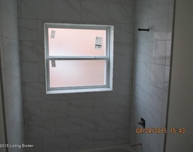 2918 Brinkey Way - Photo Thumbnail 3