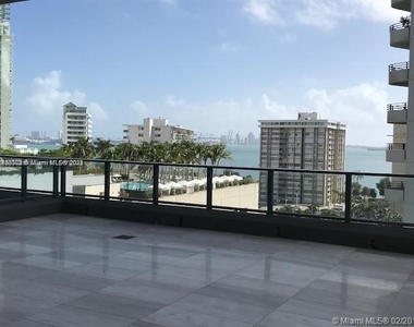 1451 Brickell Ave - Photo Thumbnail 0