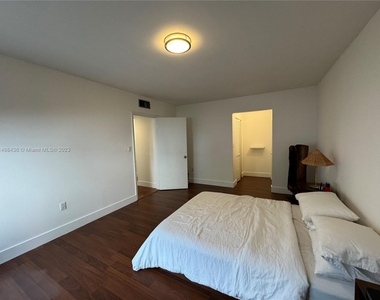 2918 Bird Ave - Photo Thumbnail 12