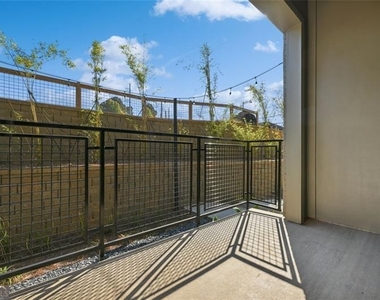 1275 Viney Place Nw - Photo Thumbnail 16