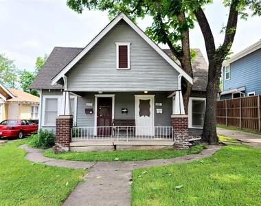 6109 Richmond Avenue - Photo Thumbnail 1